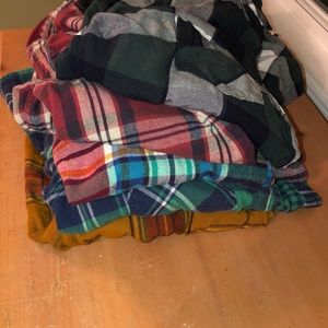 Bundle of 5 flannels 5/10